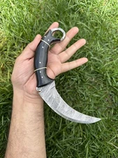 HANDMADE SICKLE DAMASCUS STEEL HUNTING KARAMBIT SURVIVAL CLAW KNIFE  Camping