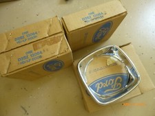 D3sz-13064-a B Nos Ford Headlamp Bezel Set 1973 - 1976 Thunderbird D3sz-13064-a B Nos Ford Headlamp Bezel Set 1973 - 1976 Thunderbird