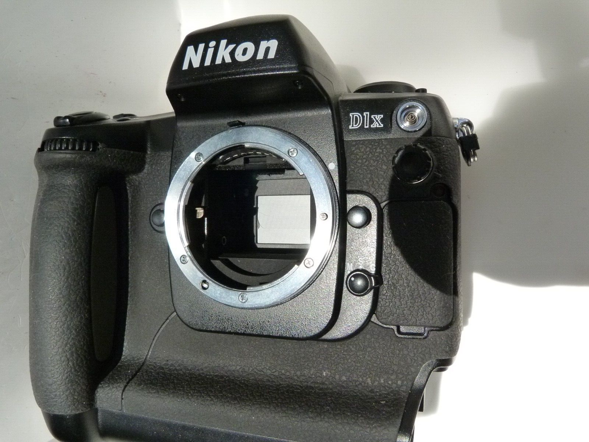 Nikon - ＮＩＫＯＮ　Ｄ１Ｘ Nikon D1x Review: Digital Photography Review