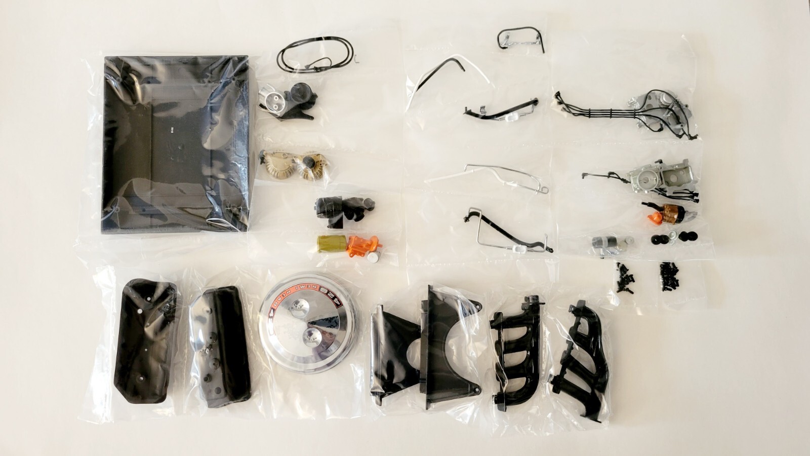 Testors Lincoln Mint Ultra Metal Dodge 426 Hemi Engine 1/6 Scale Model