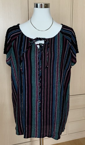 Bluse,TunikaGr.44/46 C&A, Streifen/Spitze auf Schulter, angedeutete Ärmel
