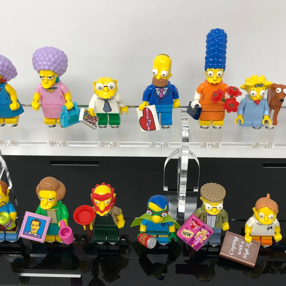 LEGO The Simpsons 71009 Series 2 Minifigures Complete Set 16 Custom Display Case - Image 4 of 4