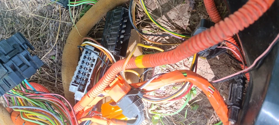 🌸Volvo 850 Engine Wiring Harness COMPLETE WIRING 2.4L 5 Cylinder Fits 1993-1997 Foto 4 de 4