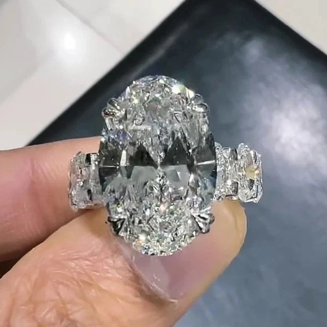 5.5CT Oval Cut DVVS1 Real Moissanite Women's Engagement Ring 925 Sterling Silver