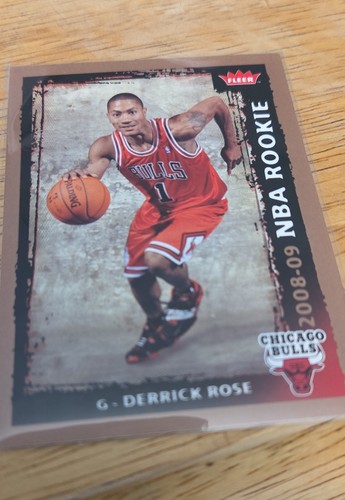 Derrick Rose #201 2008 Fleer card