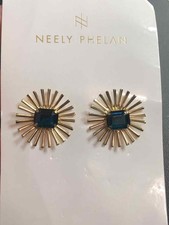 6619  Jane Phelan Gold Tone starburst blue post earrings New