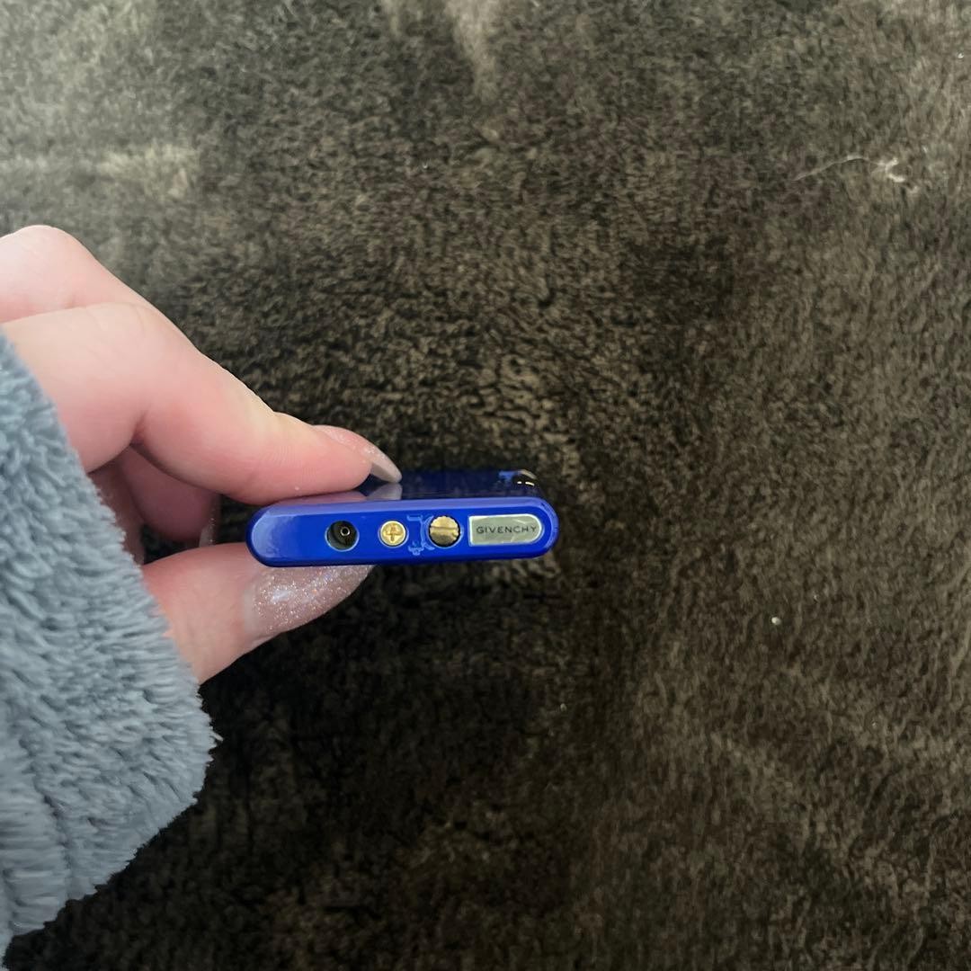 GIVENCHY Life Gas Lighter Blue Gold Retro Used thumbnail 6