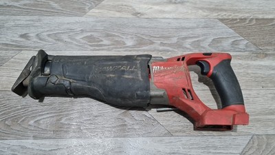 Milwaukee M18 CSX 18V Fuel Brushless Säbelsäge nur Gehäuse