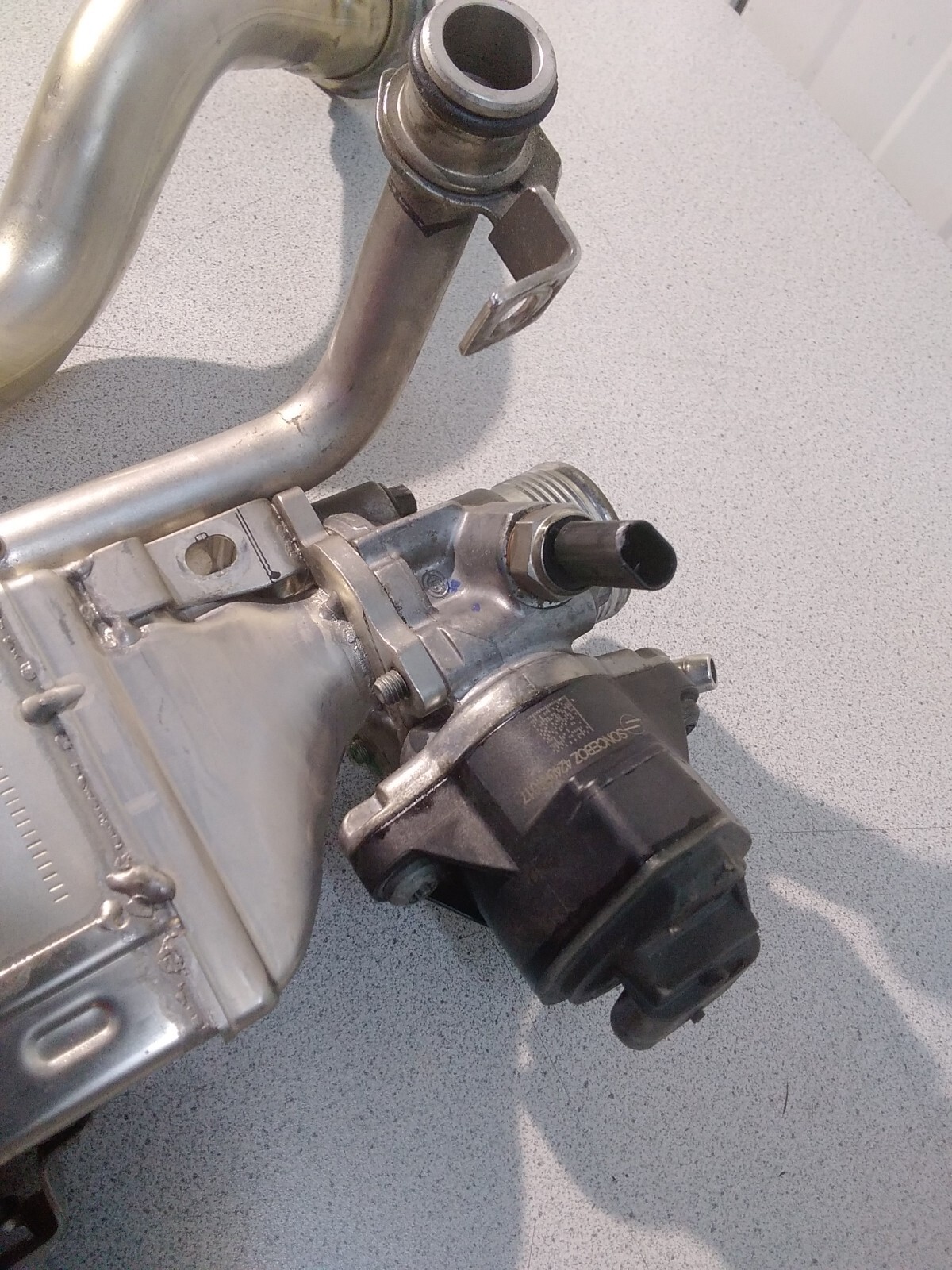 ORIGINAL Mercedes OM654 W213 AGR Kühler AGR Ventil A 6541400460 A  