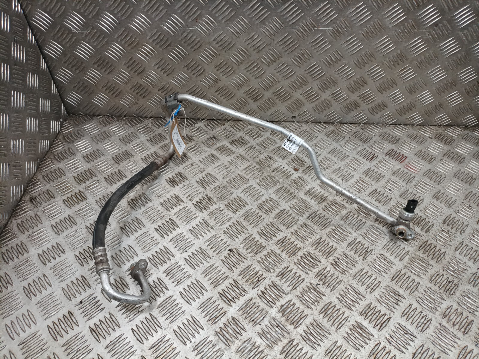 Renault Trafic MK3 1.6 201519 Air Con Pipe Radiator to Pump 924903875R