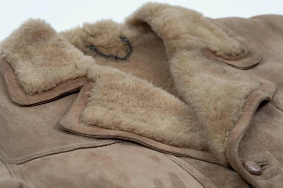 Light Khaki Brown Lambskin Shearling Coat with Notched Lapels, Men's XXL - Image 2 of 4