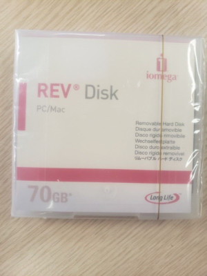 FACTORY SEAL Iomega Rev Disk PC/Mac Compatible 70 GB Storage Removable Hard Disk