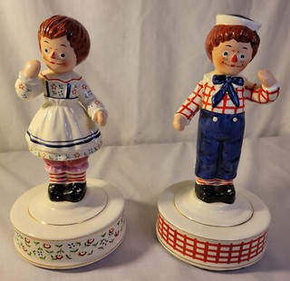 Vintage 1971 Bobbs Merrill Raggedy Ann and Andy Rotating Music Boxes