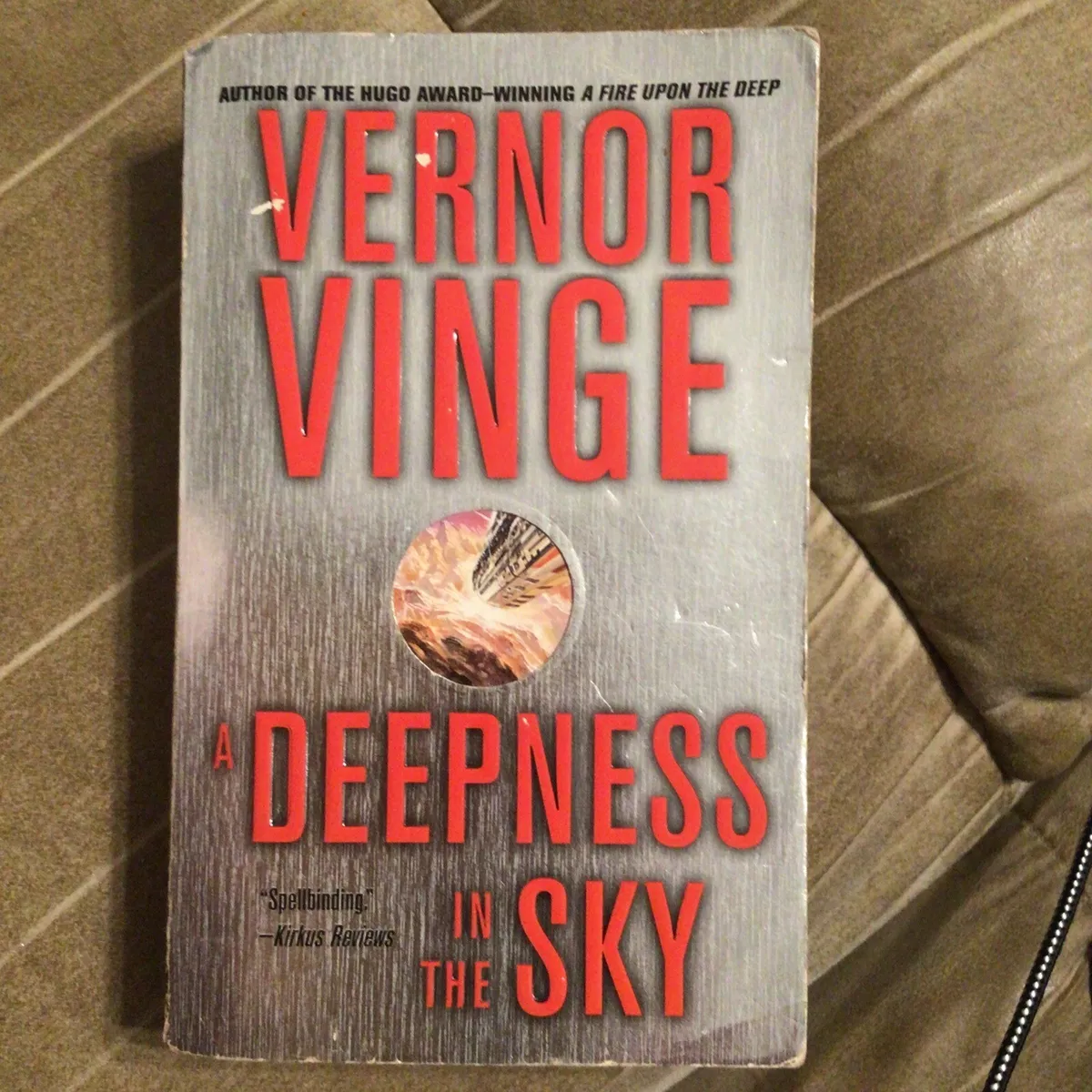 A Deepness in the Sky by Vernor Vinge, Paperback