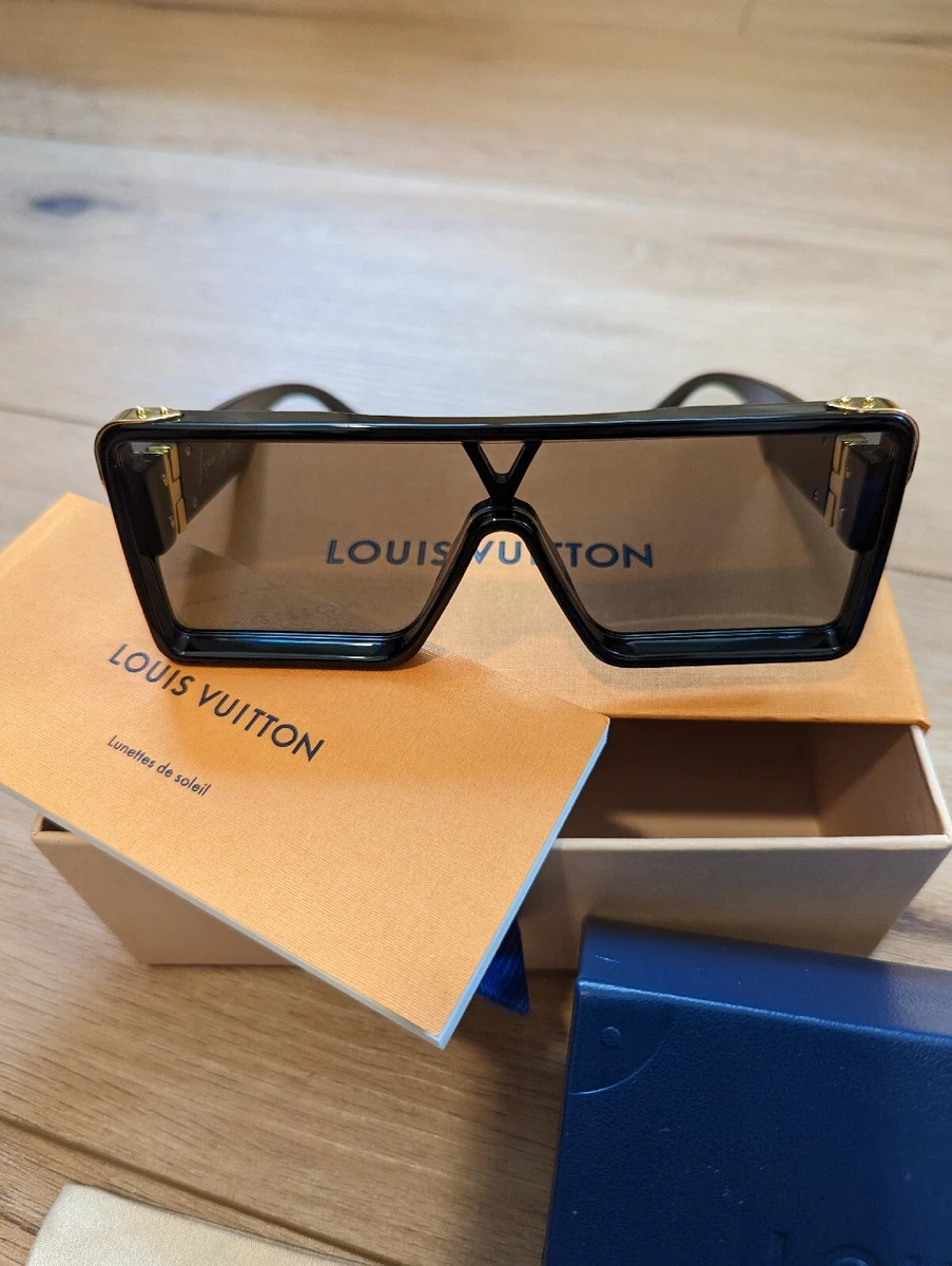 LOUIS VUITTON Square Colored Sunglasses