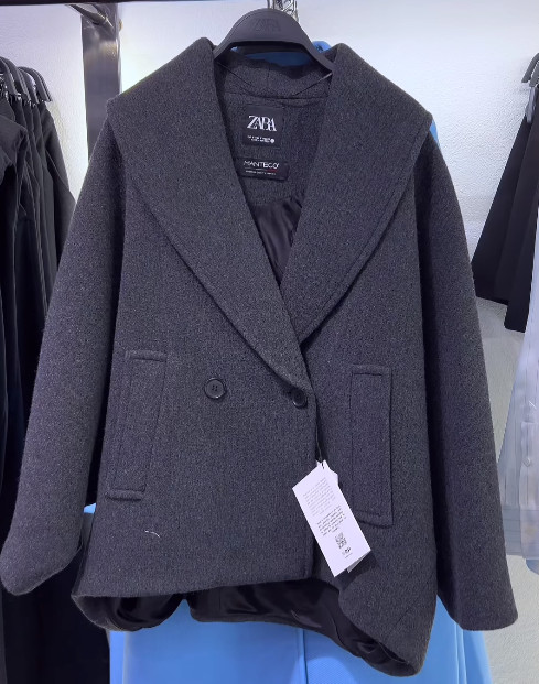 Zara brandneu mit Etikett 2024. GRAUE WOLLMANTELJACKE ÜBERGRÖSSE 