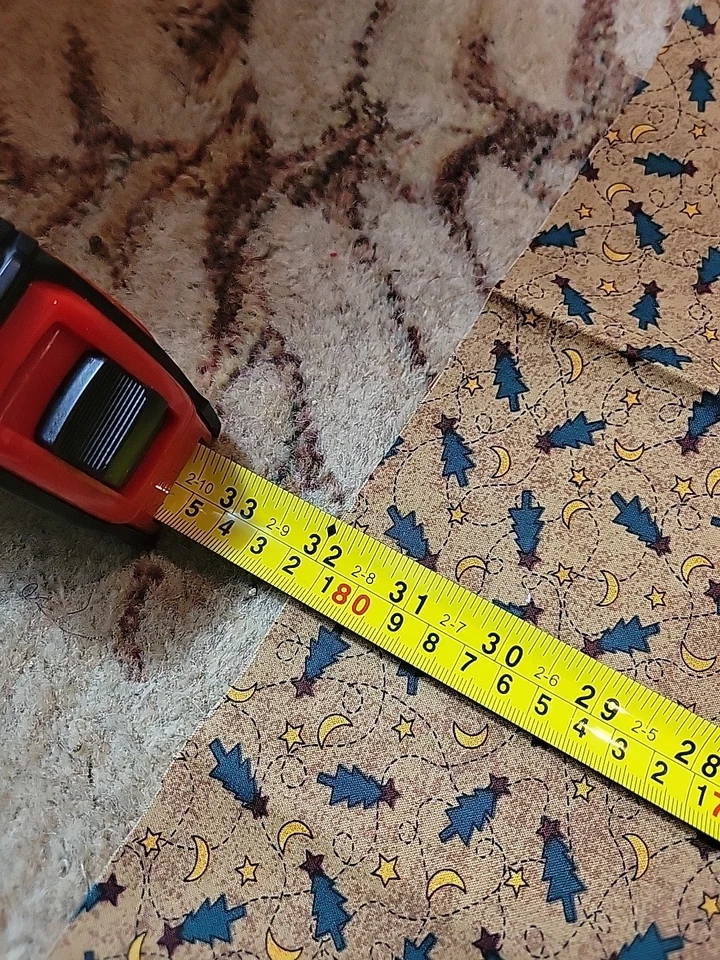 Mumms The Word Árboles de Navidad en tela de edredón de algodón marrón 32" Debbie Mumm Foto 4 de 4