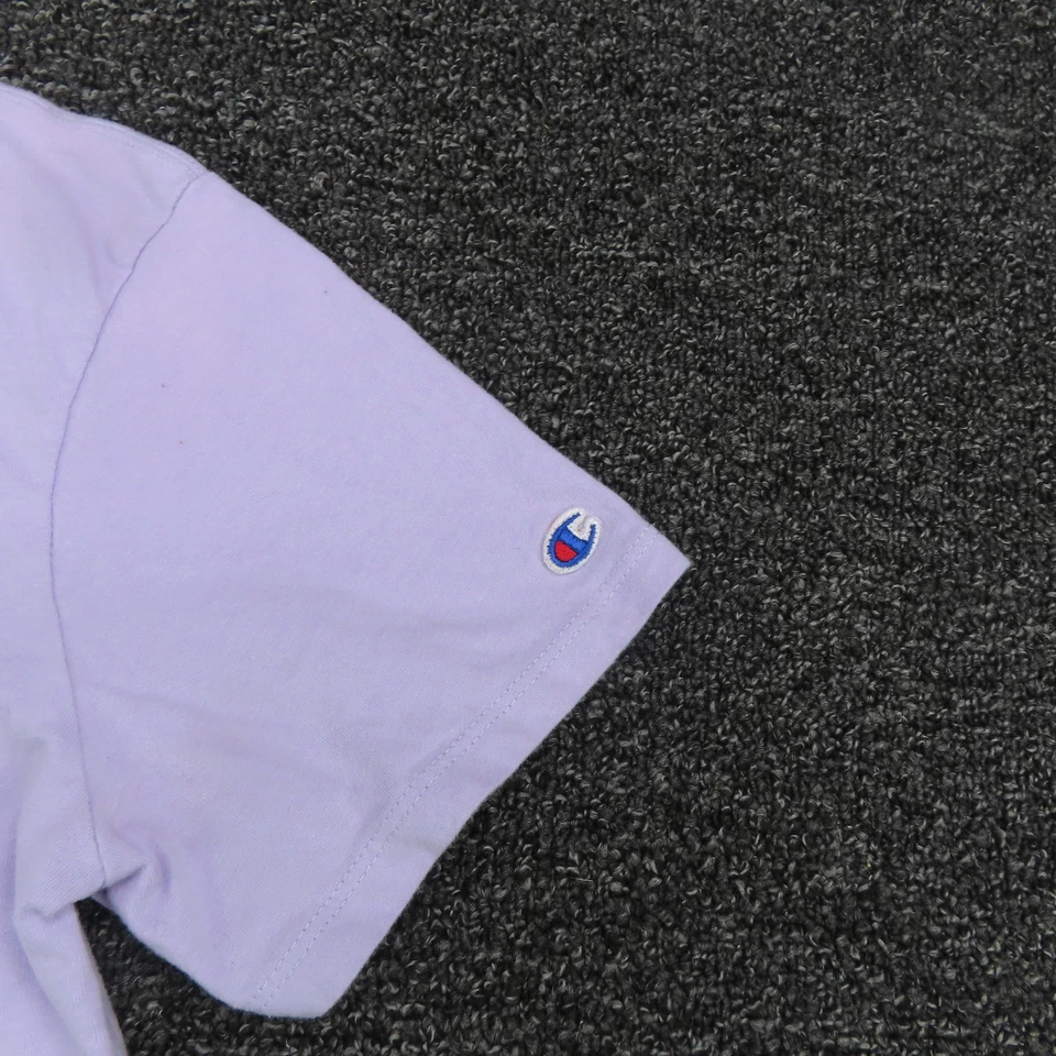 Camisa Champion para mujer mediana púrpura auténtica ropa deportiva manga corta logotipo camiseta Foto 3 de 4