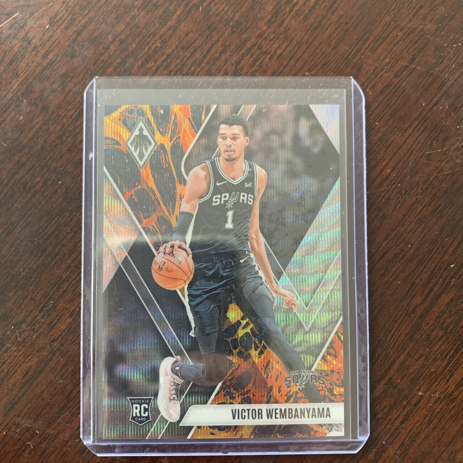 2023-24 Panini Phoenix - Rookies Victor Wembanyama #256 Lava /75 (RC)