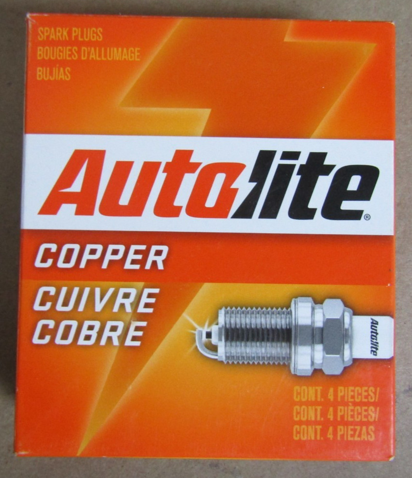  AUTOLITE COPPER CORE SPARK PLUGS OUTDOOR POWER EQUIPMENT  SMALL ENGINES 3136