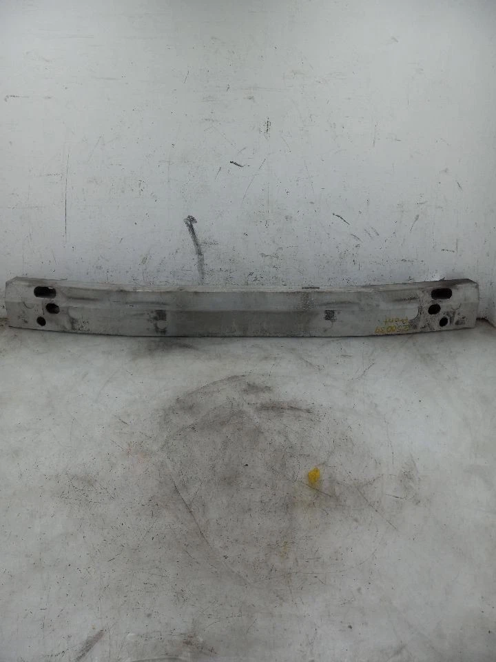 06 07 08 09 REFUERZO PARACHOQUES DELANTERO LEXUS RX330 Foto 2 de 4