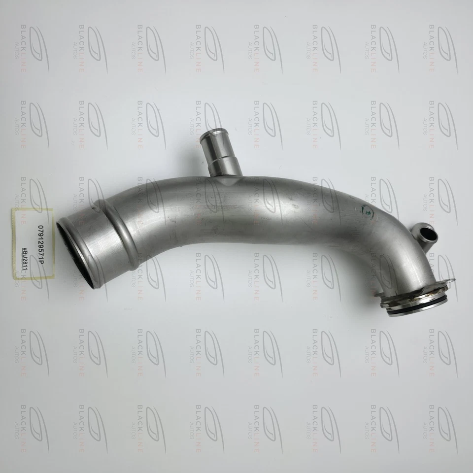 Manguera de entrada izquierda turbocompresor Audi S7 1987-2017 079129571P Foto 2 de 4