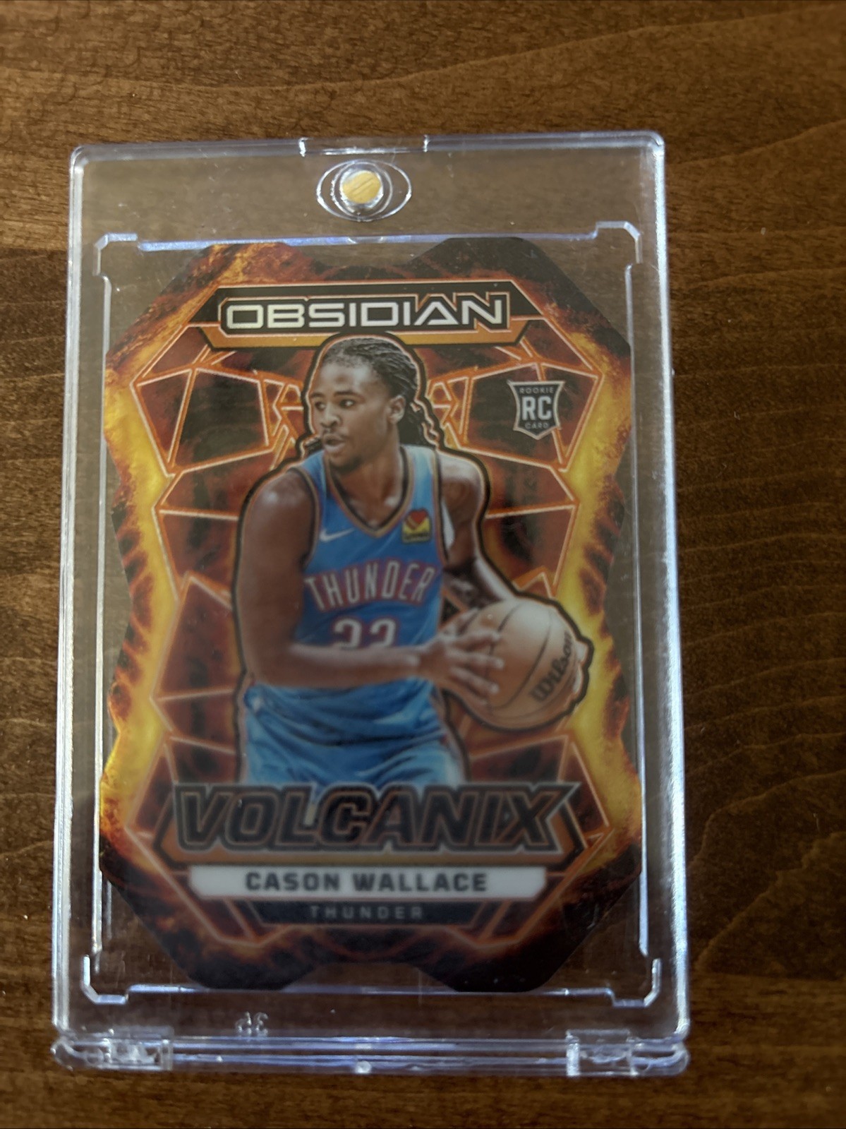 2023-24 Panini Obsidian - Volcanix Cason Wallace #33 (RC)