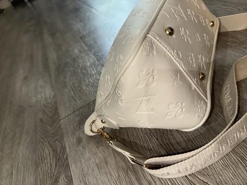 Adrienne Vittadini Ivory BeigeFaux Leather Monogram Shoulder Crossbody Purse - Bild 6 von 12