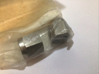 NOS -8 MS Flareless CRES Tube Nut p/n MS21921-8C qty 4 (K/4) 3/4  UNJF Thread