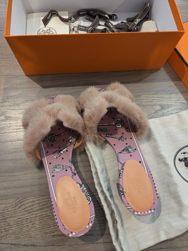 Hermes Oasis Mink Sandles New 36 Pink (Run Big, Feels Like 37)