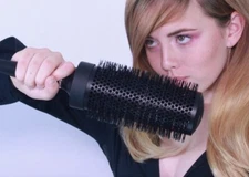 EXTRA LONG ERGONOMIC PROFESSIONAL ROUND BRUSH makes blow drying hair FASTER!