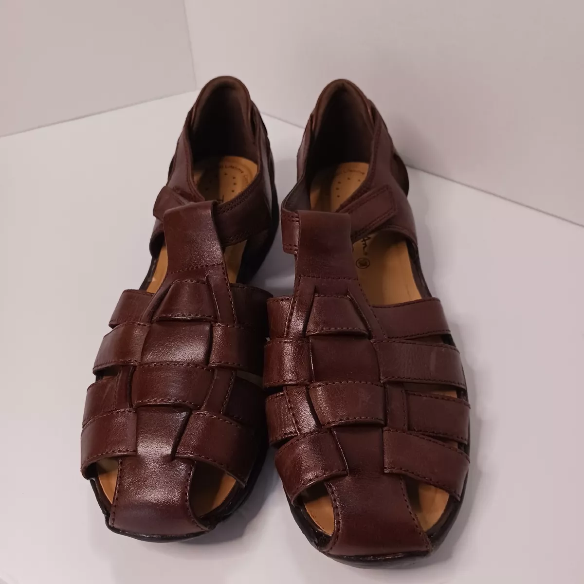 Thom McAn Sandals Womens 10 W Buckle Strappy Fisherman 21210 Brown