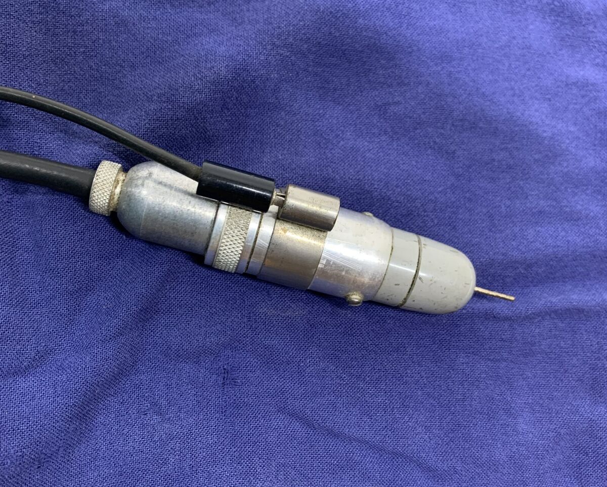 Hewlett Packard 410B Vacuum Tube Voltmeter HP with probe | eBay Hewlett Packard 410B Vacuum Tube Voltmeter HP with probe | eBay
