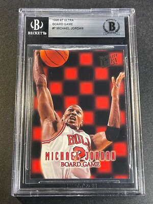 MICHAEL JORDAN 1996 FLEER ULTRA #7 BOARD GAME INSERT CARD CHICAGO