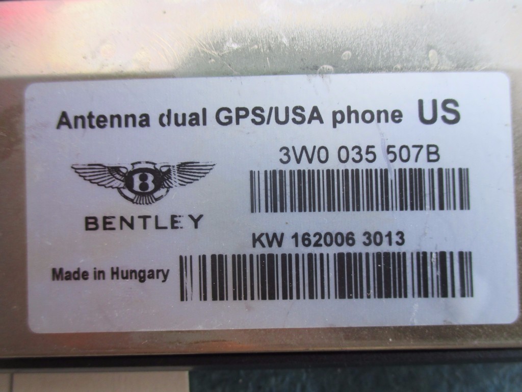 Bentley Gtc Gt Flying Spur dual antenna gps phone used tested