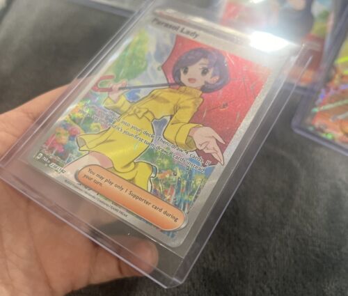 Parasol Lady 238/182 Sv04: Paradox Rift Holo - Picture 3 of 6