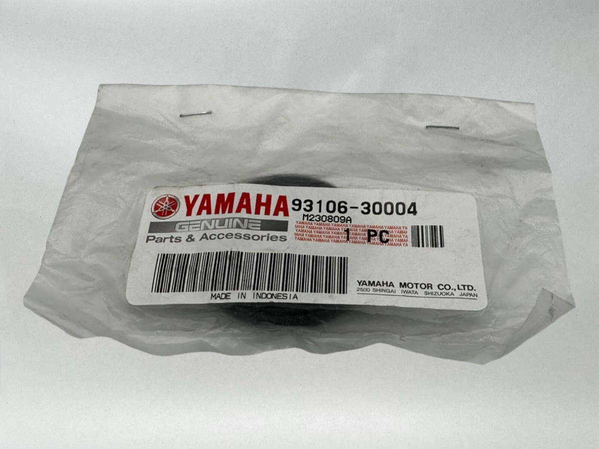 Yamaha Genuine OEM Authentic Oil Seal 93106-30004-00-00 | eBay