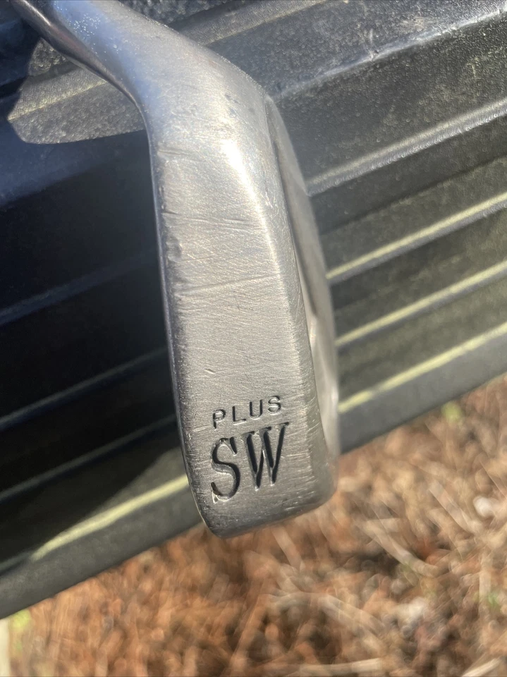 Founders Club Fresh Metal TV-3S Plus Cuña de Arena 35 Pulgadas Acero Rígido Mano Derecha Foto 2 de 4