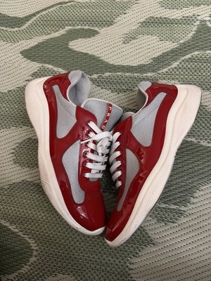 Prada cups red
