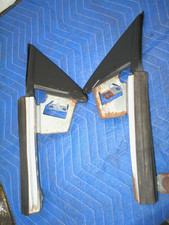1991 1992 Camaro Firebird Door Window Guide Black Weatherstrip Corner Front Seal 1991 1992 Camaro Firebird Door Window Guide Black Weatherstrip Corner Front Seal