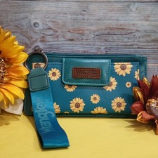 Wrangler Turquoise Sunflower Zip-Around RFID ...