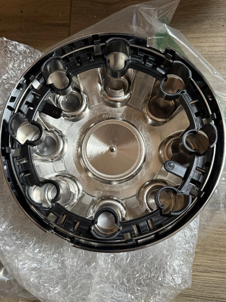 52121450AD Tapa central cromada para buje de rueda Dodge Ram 2500 3500 2003-2013 52121450AA Foto 4 de 4