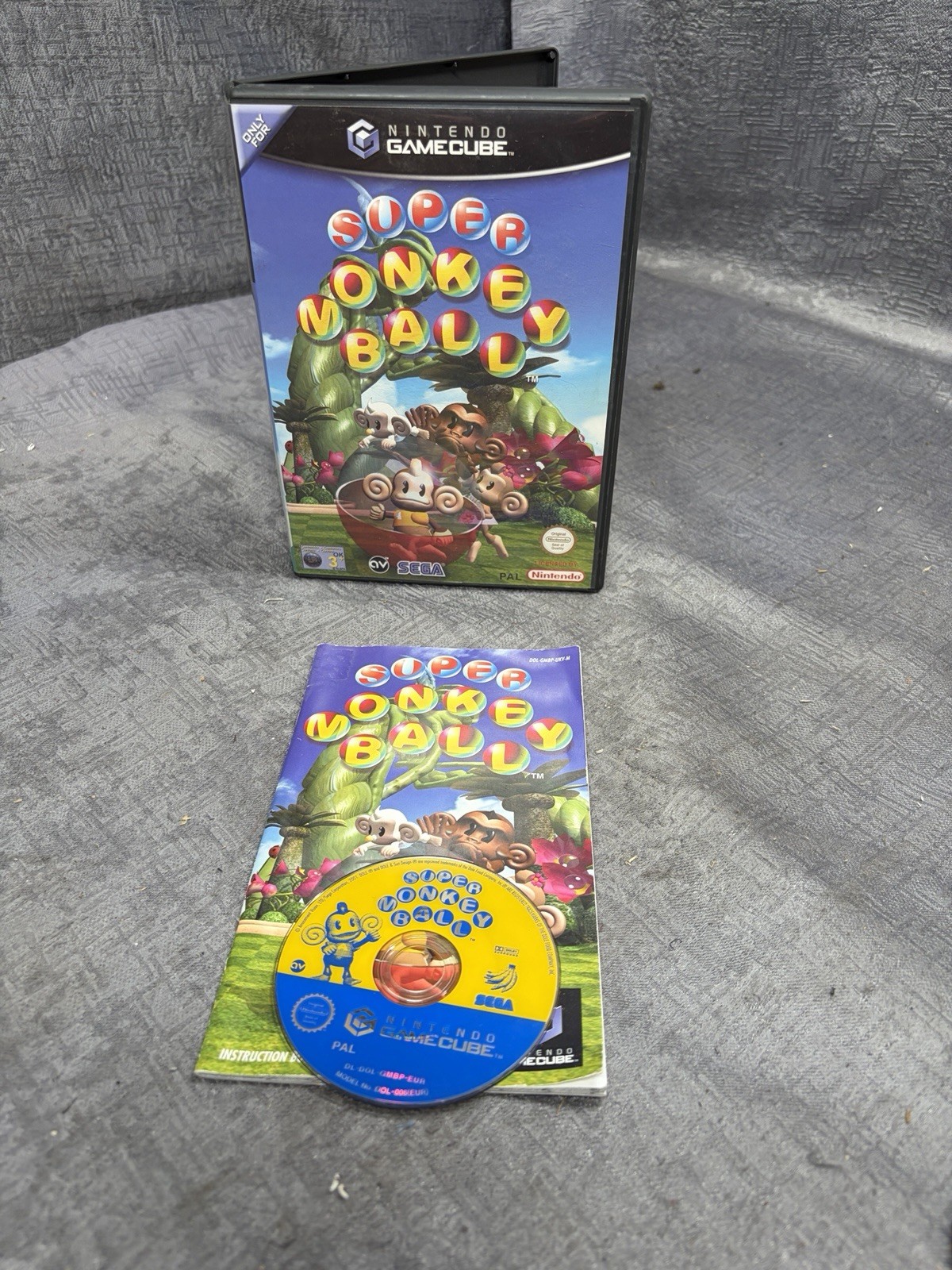 Super Monkey Ball Nintendo Gamecube Game