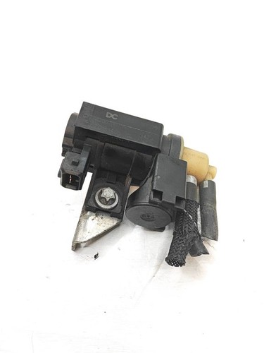 Mercedes-Benz A W176 2014 Diesel Turbolader Druckwandler Magnetventil TUP18362