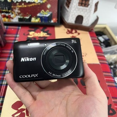 Nikon Coolpix A300 Digital Camera 20.1MP 8xOptical Zoom Built-in