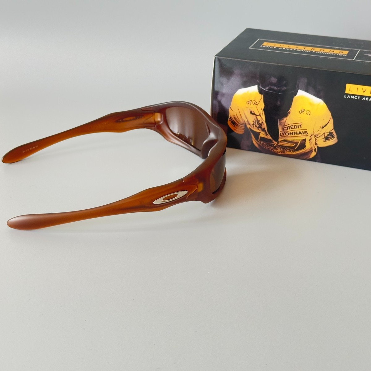 Oakley POLARIZED モンスタードッグ ビンテージ Oakley Monster Dog 00s Tech Vintage Polarized Sunglasses Clear