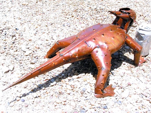 GIANT Metal Art Horney Toad, Junk Iron Art Frog, Garden Yard art, or pond - Picture 2 of 5