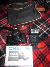 Chinon CM-5 35mm SLR Film Camera  50mm Lens 1:1.9 w/case and Vivitar flash 26-A