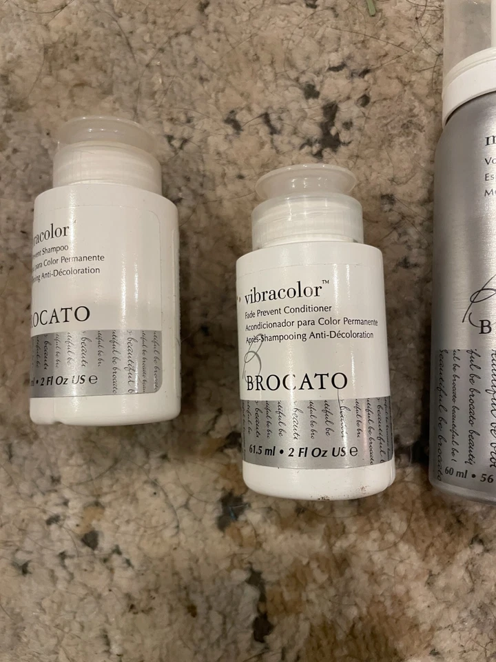 Paquete BROCATO VIBRACOLOR FADE PREVENT. Tallas de viaje Foto 2 de 4