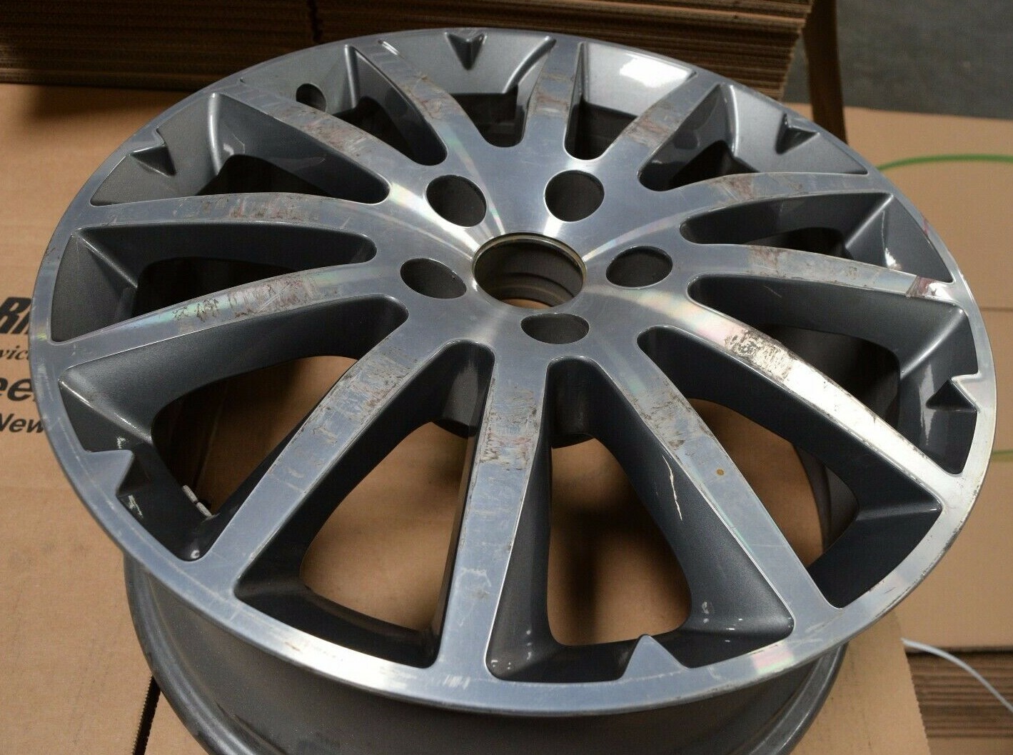 Maserati Ghibli OEM Wheel Rim 18" 18x7.5 670011872 96646